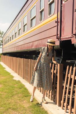 免费看100部老妇人的电视剧