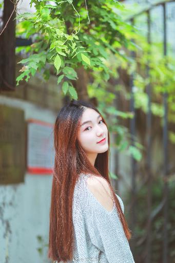 泡在我家的辣妹2季免费观看