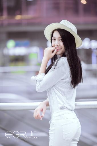 半是蜜糖半是伤免费观看全集完整版