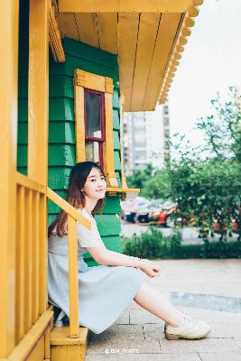 日剧教授对女学生一见钟情