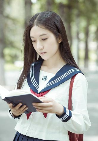 泡在我家的辣妹