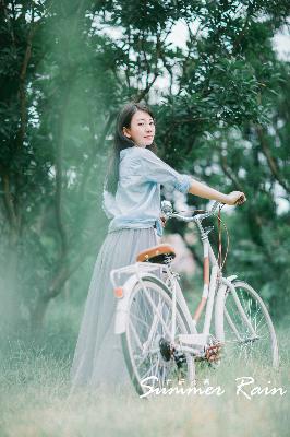 少年白马醉春风