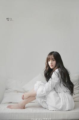 亭亭玉立四月天月色阑珊处情已晚